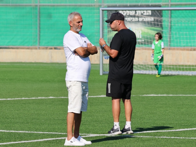 בן אבו וניסן יחזקאל (ליאור בר סימן טוב)